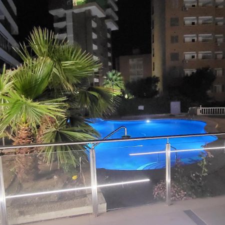 Trinisol II Private Apartments With Sea View 베니돔 외부 사진