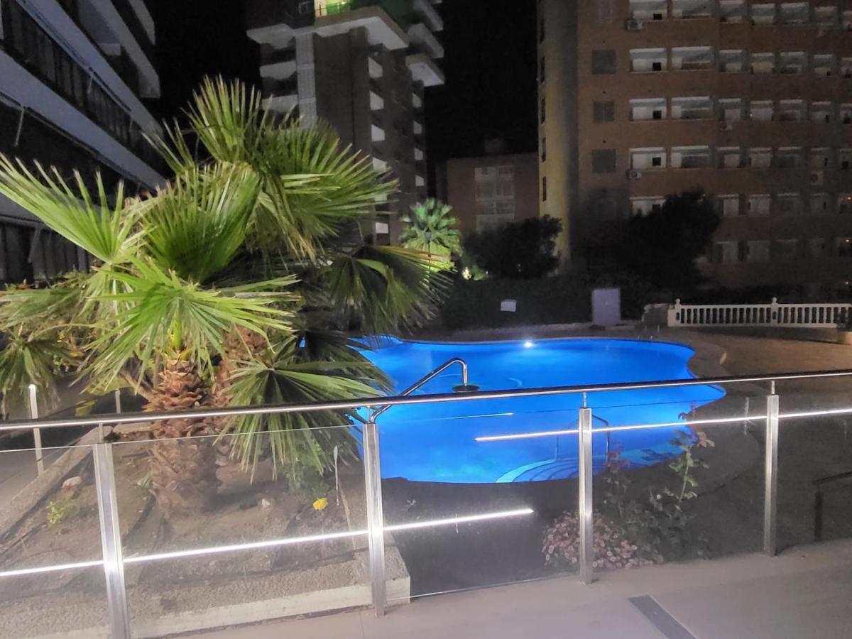 Trinisol II Private Apartments With Sea View 베니돔 외부 사진