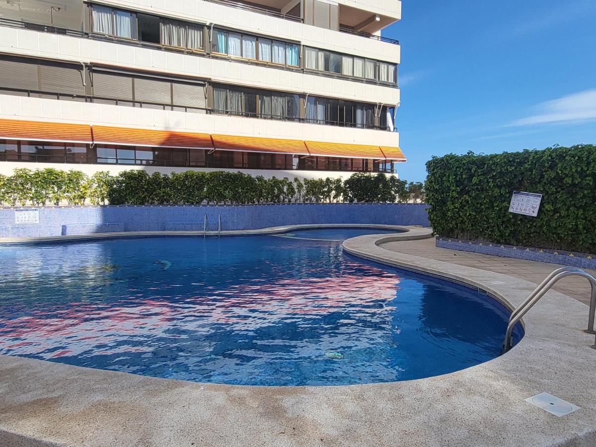 Trinisol II Private Apartments With Sea View 베니돔 외부 사진